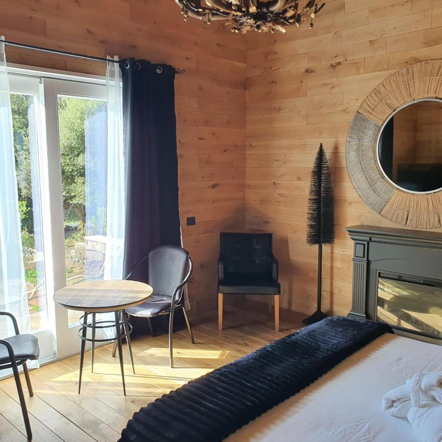 Baita Maore Luxury Rooms & Spa Làconi Esterno foto